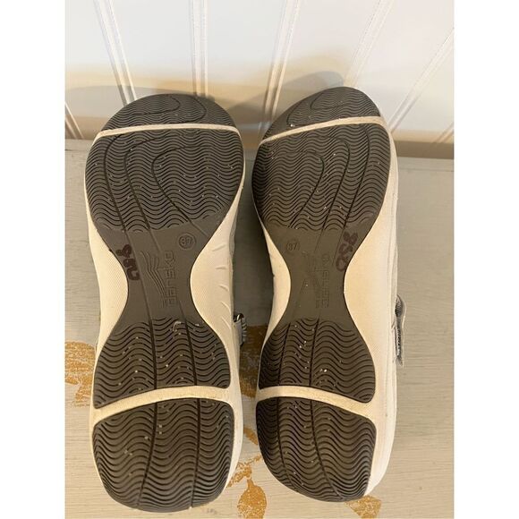 Dansko haven gray Mary Janes sz 37 / 6.5 - Picture 5 of 5